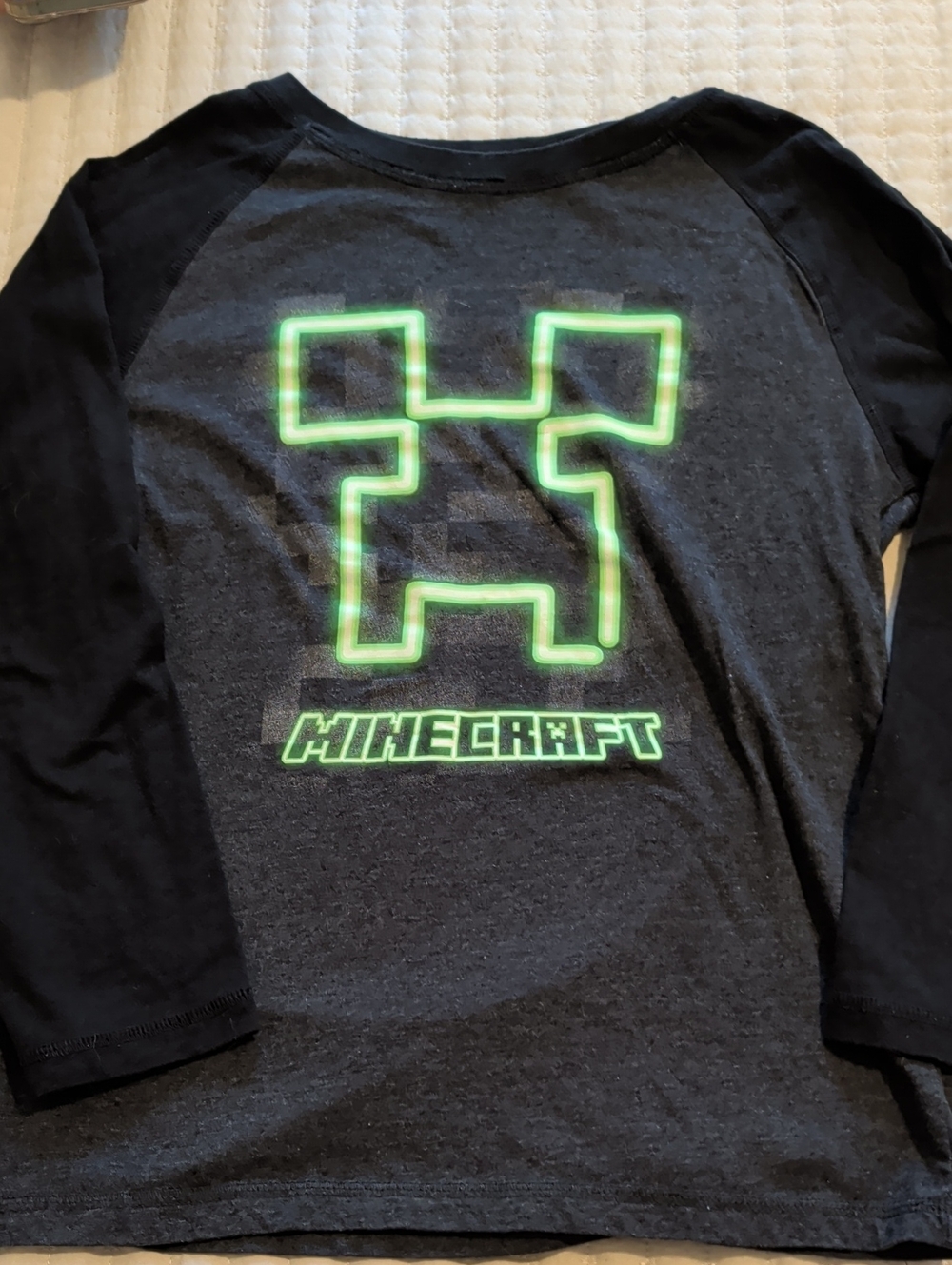 Minecraft Boys' Black & Charcoal Long-Sleeve Glow Creeper Tee